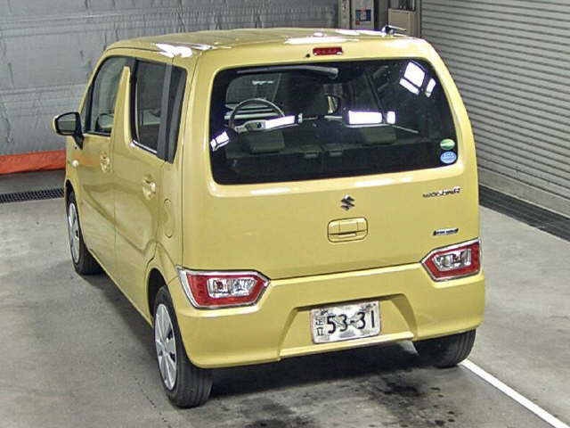 Import and buy SUZUKI WAGON R 2017 from Japan to Nairobi, Kenya