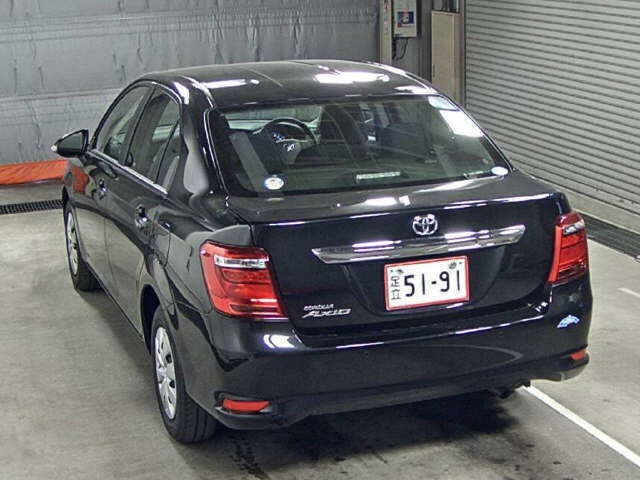 Import and buy TOYOTA COROLLA AXIO 2018 from Japan to Nairobi, Kenya