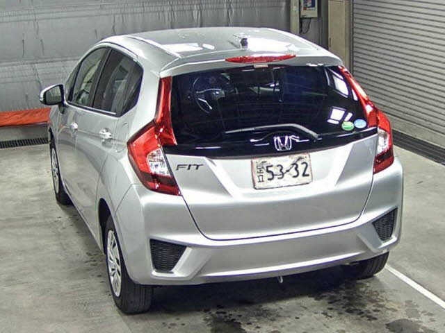 Import and buy HONDA FIT 2017 from Japan to Nairobi, Kenya