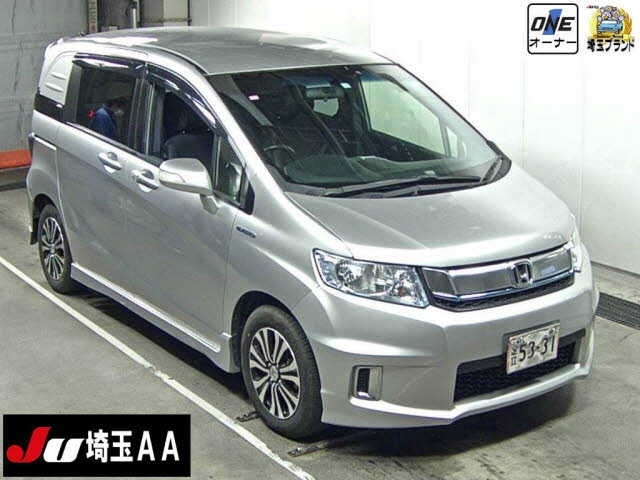 Honda freed spike мануал