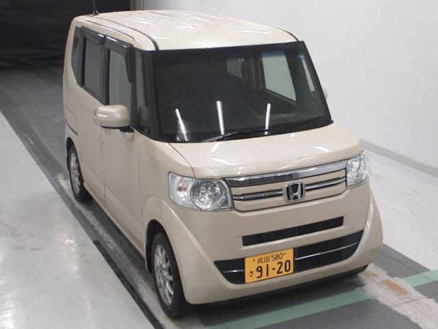 Import and buy HONDA N BOX 2017 from Japan to Nairobi, Kenya