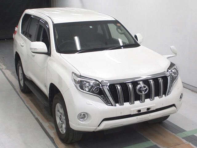 Import and buy TOYOTA LAND CRUISER PRADO 2017 from Japan to Nairobi, Kenya