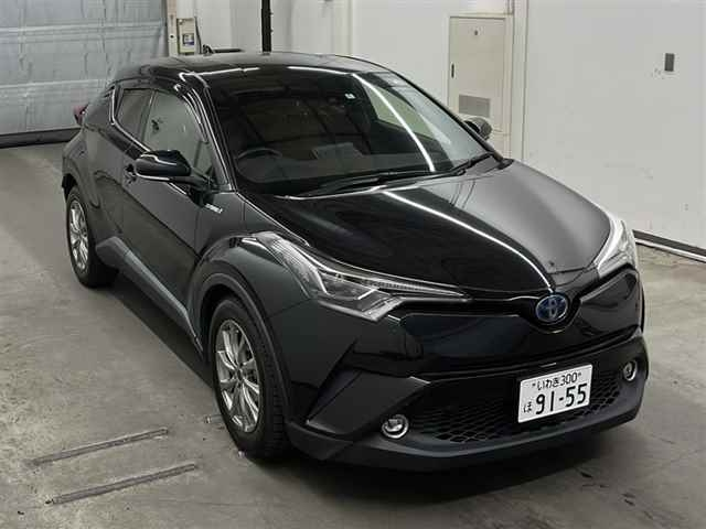 Import and buy TOYOTA C-HR 2018 from Japan to Nairobi, Kenya