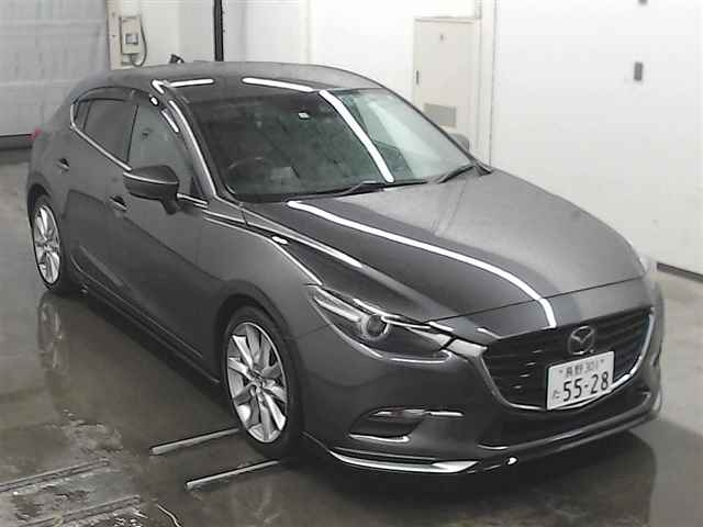 Import and buy MAZDA AXELA 2017 from Japan to Nairobi, Kenya