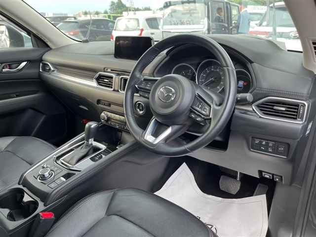 Import and buy MAZDA CX-5 2017 from Japan to Nairobi, Kenya