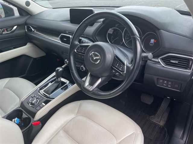 Import and buy MAZDA CX-5 2017 from Japan to Nairobi, Kenya