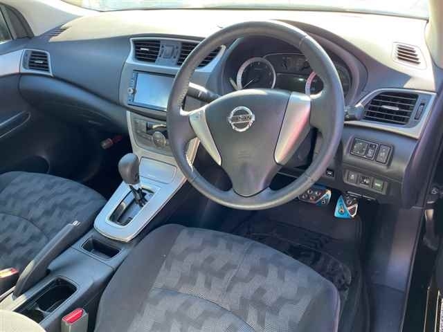 Import and buy NISSAN SYLPHY 2017 from Japan to Nairobi, Kenya