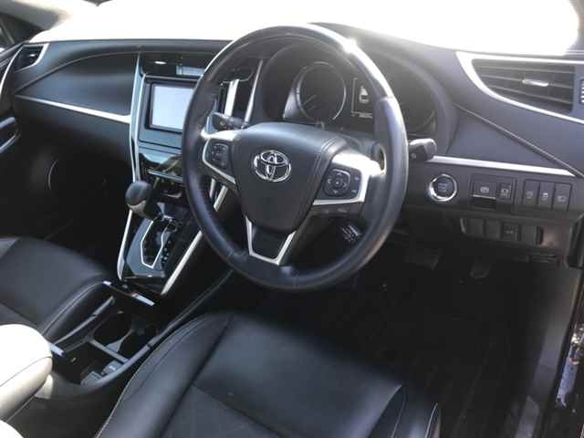 Import and buy TOYOTA HARRIER 2018 from Japan to Nairobi, Kenya