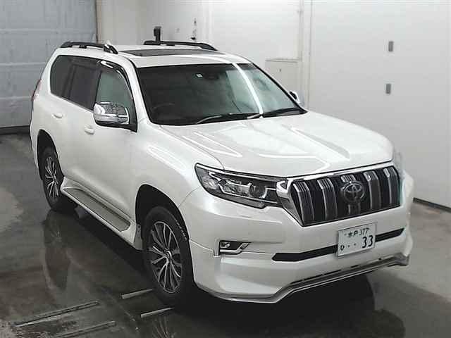 Import and buy TOYOTA LAND CRUISER PRADO 2018 from Japan to Nairobi, Kenya