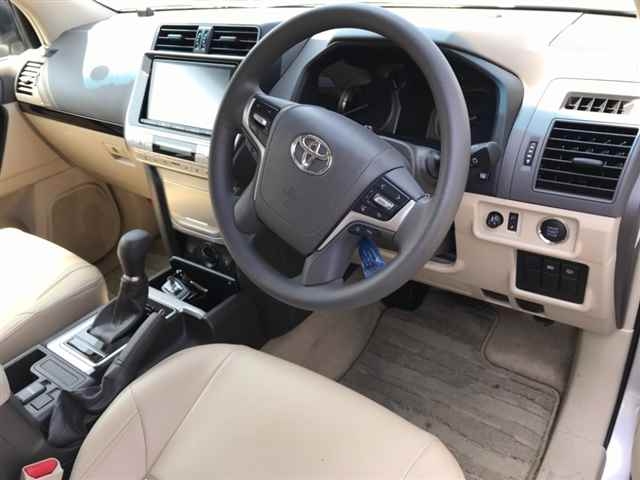 Import and buy TOYOTA LAND CRUISER PRADO 2017 from Japan to Nairobi, Kenya