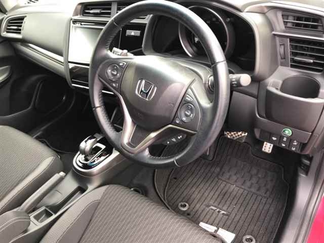 Import and buy HONDA FIT 2017 from Japan to Nairobi, Kenya