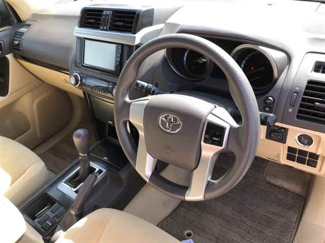 Import and buy TOYOTA LAND CRUISER PRADO 2017 from Japan to Nairobi, Kenya