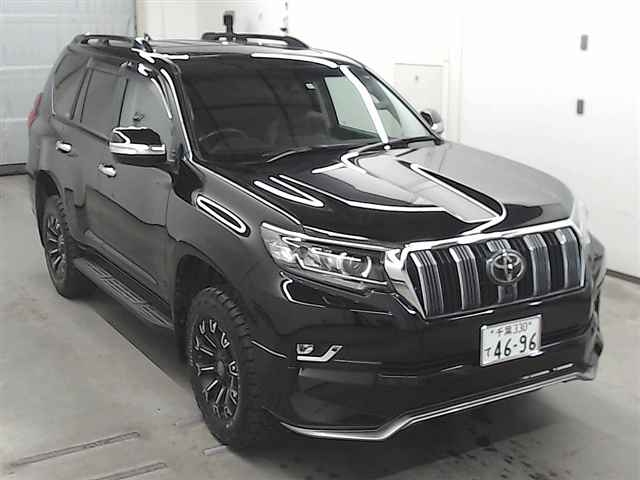 Import and buy TOYOTA LAND CRUISER PRADO 2017 from Japan to Nairobi, Kenya