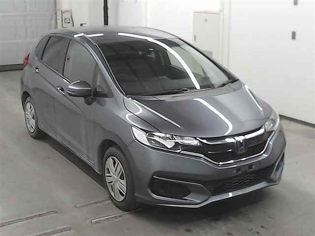 Import and buy HONDA FIT 2018 from Japan to Nairobi, Kenya