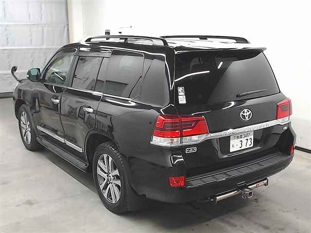 Import and buy TOYOTA LAND CRUISER 2017 from Japan to Nairobi, Kenya