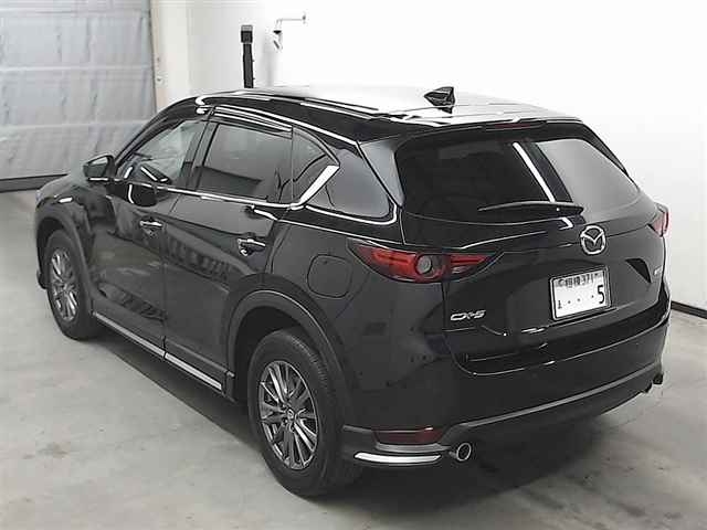 Import and buy MAZDA CX-5 2018 from Japan to Nairobi, Kenya