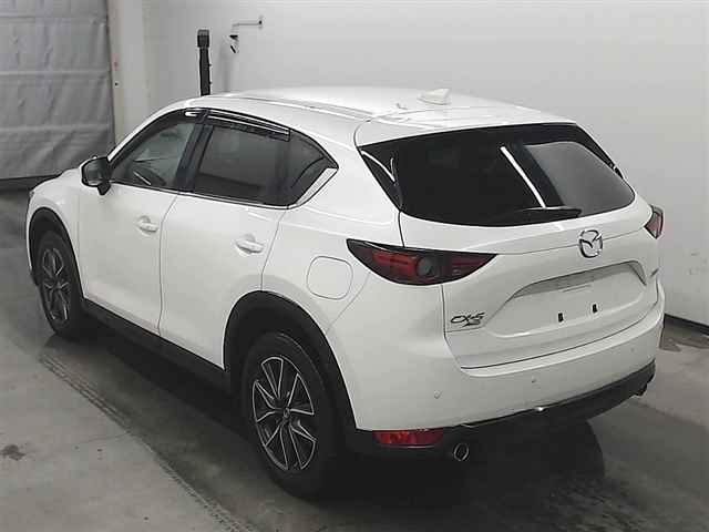 Import and buy MAZDA CX-5 2017 from Japan to Nairobi, Kenya