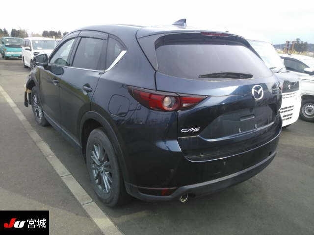 Import and buy MAZDA CX-5 2018 from Japan to Nairobi, Kenya