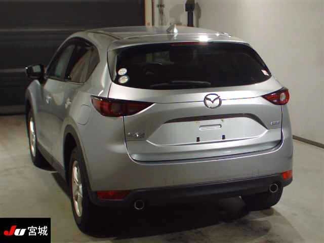 Import and buy MAZDA CX-5 2017 from Japan to Nairobi, Kenya