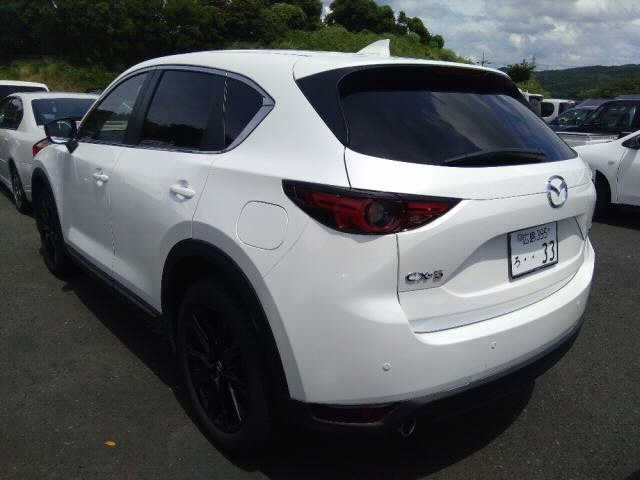 Import and buy MAZDA CX-5 2021 from Japan to Nairobi, Kenya