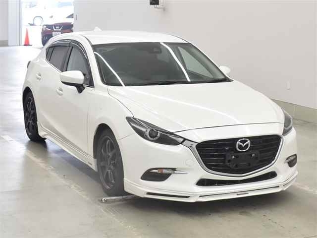 Import and buy MAZDA AXELA 2019 from Japan to Nairobi, Kenya