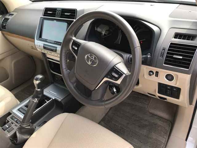 Import and buy TOYOTA LAND CRUISER PRADO 2018 from Japan to Nairobi, Kenya