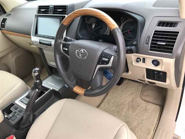 Import and buy TOYOTA LAND CRUISER PRADO 2017 from Japan to Nairobi, Kenya