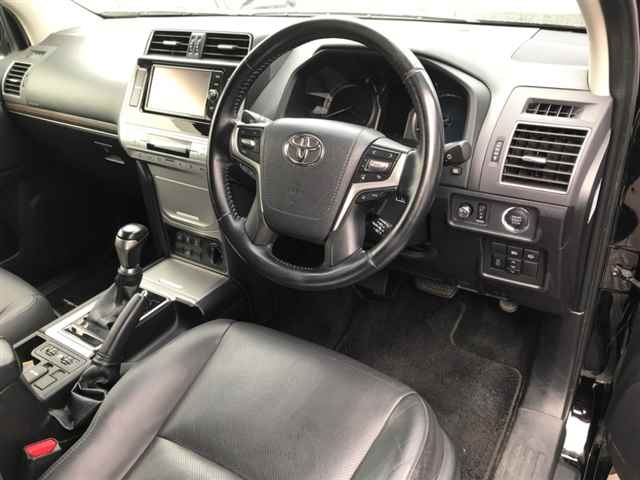 Import and buy TOYOTA LAND CRUISER PRADO 2017 from Japan to Nairobi, Kenya