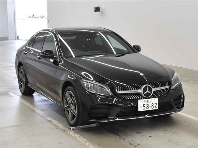 Import and buy MERCEDES BENZ C CLASS 2019 from Japan to Nairobi, Kenya