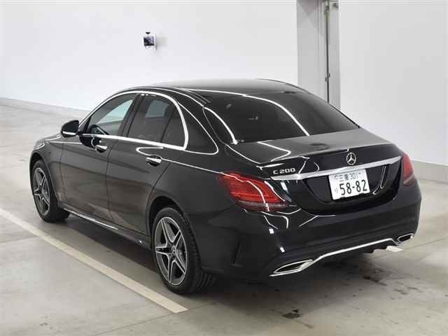 Import and buy MERCEDES BENZ C CLASS 2019 from Japan to Nairobi, Kenya