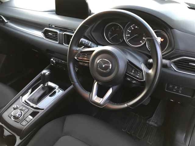 Import and buy MAZDA CX-5 2017 from Japan to Nairobi, Kenya