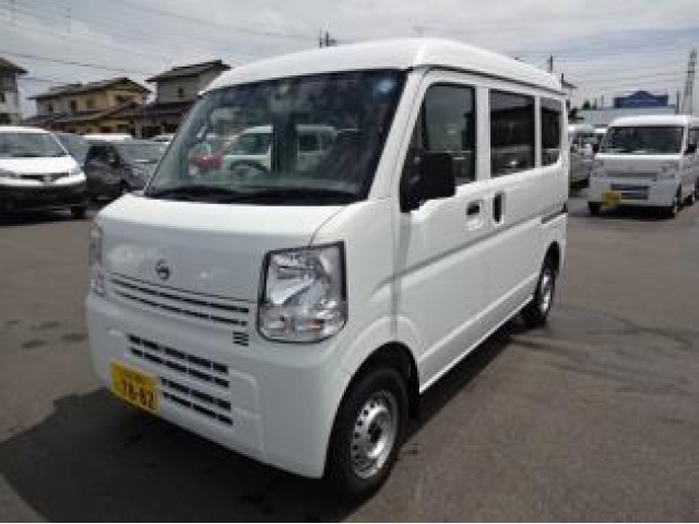 Import and buy NISSAN CLIPPER VAN 2018 from Japan to Nairobi, Kenya