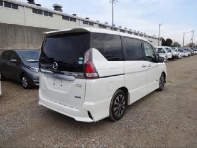 Import and buy NISSAN SERENA 2017 from Japan to Nairobi, Kenya