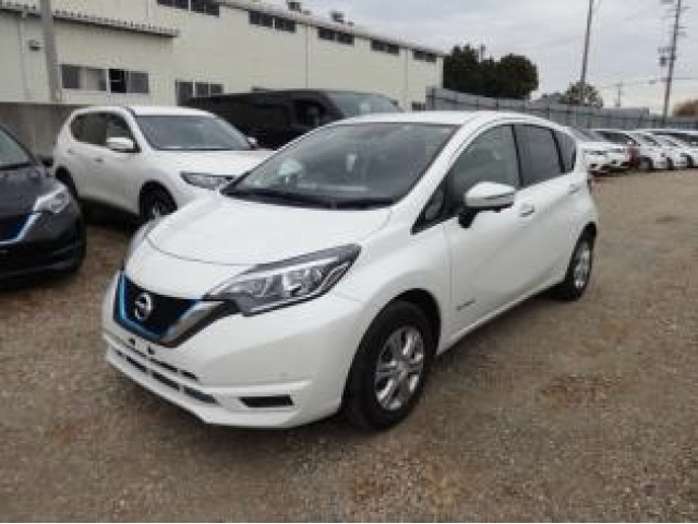 Import and buy NISSAN NOTE 2017 from Japan to Nairobi, Kenya