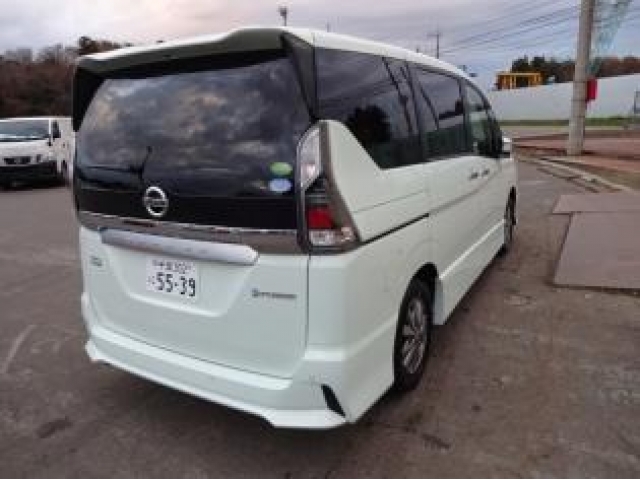 Import and buy NISSAN SERENA 2018 from Japan to Nairobi, Kenya