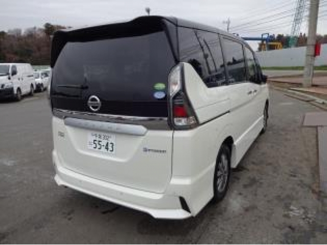 Import and buy NISSAN SERENA 2018 from Japan to Nairobi, Kenya