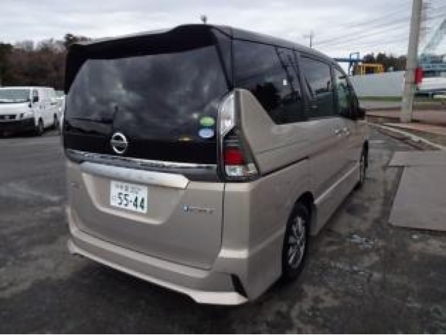 Import and buy NISSAN SERENA 2018 from Japan to Nairobi, Kenya