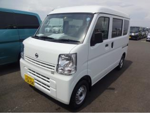 Import and buy NISSAN CLIPPER VAN 2018 from Japan to Nairobi, Kenya