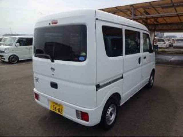 Import and buy NISSAN CLIPPER VAN 2018 from Japan to Nairobi, Kenya