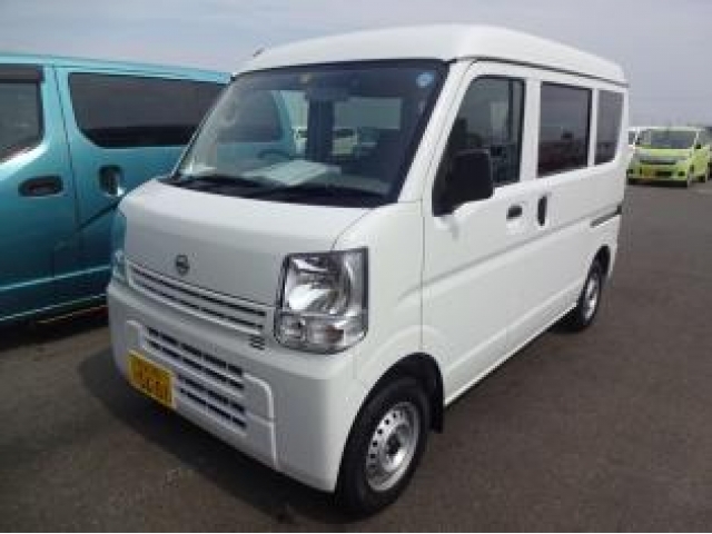 Import and buy NISSAN CLIPPER VAN 2018 from Japan to Nairobi, Kenya