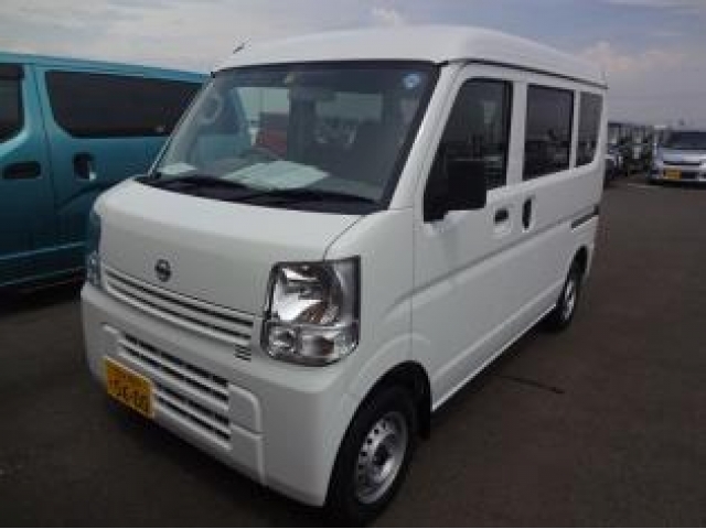 Import and buy NISSAN CLIPPER VAN 2018 from Japan to Nairobi, Kenya