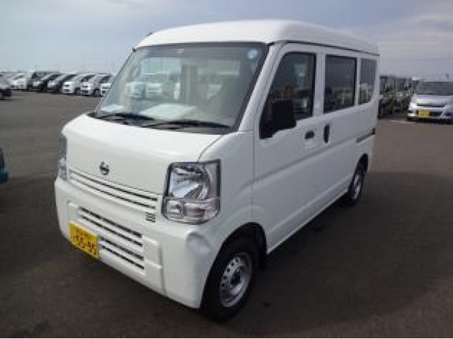 Import and buy NISSAN CLIPPER VAN 2018 from Japan to Nairobi, Kenya