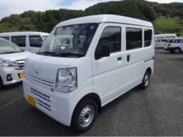 Import and buy NISSAN CLIPPER VAN 2018 from Japan to Nairobi, Kenya