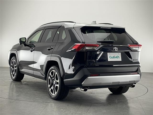 Import and buy TOYOTA RAV4 2020 from Japan to Nairobi, Kenya