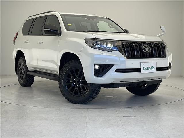 Import and buy TOYOTA LAND CRUISER PRADO 2022 from Japan to Nairobi, Kenya