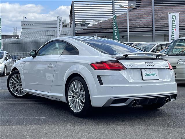 Import and buy AUDI TT 2022 from Japan to Nairobi, Kenya