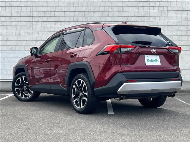 Import and buy TOYOTA RAV4 2020 from Japan to Nairobi, Kenya