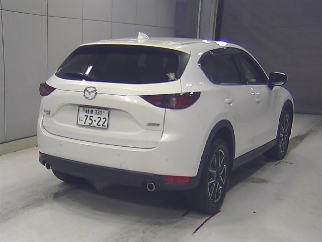 Import and buy MAZDA CX-5 2017 from Japan to Nairobi, Kenya