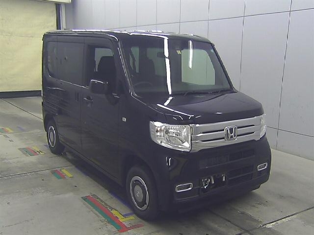 Import and buy HONDA N VAN 2019 from Japan to Nairobi, Kenya