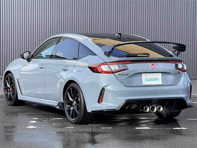 Import and buy HONDA CIVIC 2022 from Japan to Nairobi, Kenya